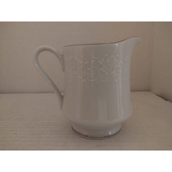 Creamer Brocade by Royal Song 3042-A - Picture 3 of 6